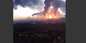 От Крыма до Подмосковья: ВСУ накрыли сотнями беспилотников объекты оккупантов в 12 регионах. ВИДЕО