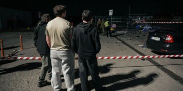 російський удар по ринку "Столичний" у Києві забрав життя двох людей