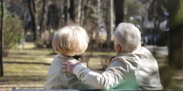 Доплата к пенсии по возрасту: кто сможет её получить в октябре
