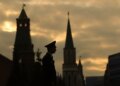 Кремль косит зараза: ключевые фавориты Путина внезапно исчезли  после теста на коронавирус