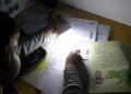 В Украину возвращаются отключения света: почасовые ГРАФИКИ ограничений на 1 октября