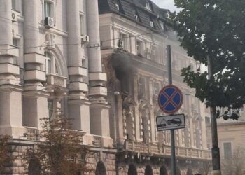 Удар по кабинету Поклада, есть раненые: что известно об атаке на здание СБУ в центре Киева