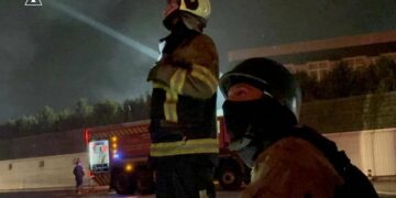Пошкоджена багатоповерхівка, палає склад, є постраждалі: Київщина пережила чергову атаку