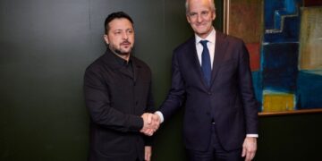 Зеленский и премьер Норвегии обсудили ракеты-перехватчики и программу FREYJA