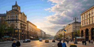 Погода у Києві 8 вересня: ясний ранок і хмарний день