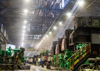 ArcelorMittal останавливает крупнейший металлургический комбинат Украины после четырех российских ударов