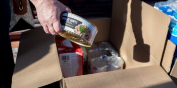 В оккупированные Олешки дронами доставили 4 тонны продуктов для населения