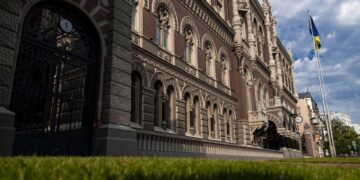 У НБУ оцінили, як удари РФ по логістиці вплинуть на ціни в Україні