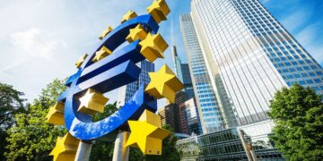 Україна шукає нові способи отримати заморожені активи Росії
