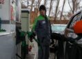 Дизель по 105 грн та бензин по 94: що буде з цінами на АЗС та чи загрожує Україні дефіцит