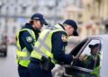 Штрафы до 34 тысяч гривен и лишение прав: в Украине будут наказывать “громких” водителей