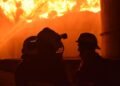 Россия ударила по складам под Киевом, начался сильный пожар