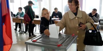 Омбудсмен обратился к украинцам в оккупации из-за российских “выборов” в Госдуму