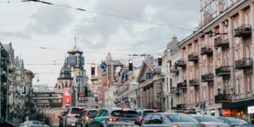 Поліція і обмеження руху в центрі Києва: що відбувається