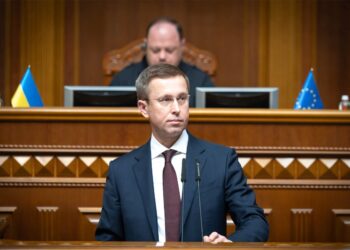 Гроші на пенсії: Україна отримала 841 млн доларів від Світового банку під гарантії Канади
