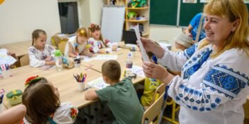В Украине 82% школьников и дошкольников имеют доступ к укрытиям: что изменится с 1 сентября