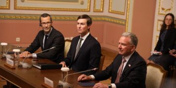 Уиткофф и Кушнер встретятся с командой Украины и ЕС, чтобы обсудить деэскалацию с РФ