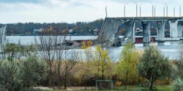 Прорыв блокады: ВСУ и Нацгвардия повторно перебросили сотни посылок с лекарствами в заблокированные Олешки. ВИДЕО