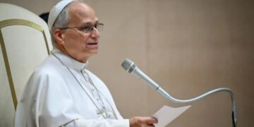 Врачи нашли узел в лёгком во время плановых обследований: Папа Лев XIV идёт на операцию
