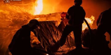 Россия атаковала Киев: в двух районах возникли пожары