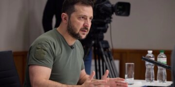 Мінвійни США відтерміновує "життєво необхідні постачання" для України – Зеленський