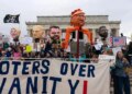 Противники Трампа мобилизуются перед выборами: почему американцев призывают голосовать уже сейчас. ФОТО, ВИДЕО