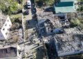 Россияне нанесли удар по частным домам в Днепре, под завалами могут находиться люди