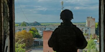 «Тропа смерти» под Добропольем: нацгвардейцы Украины показали подступы к городу. ВИДЕО