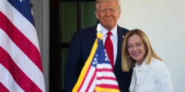Мелони приостановила новый пакет военной помощи Украине до выборов в США — СМИ