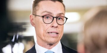 Попытка пробить стену Кремля: лидеры Финляндии и Норвегии объяснили, зачем звонили Путину