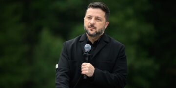 Украина заплатила за ракеты в Patriot, но США их задерживают, – Зеленский