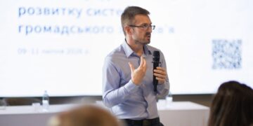 Кабмин уволил Кузина с должности главного санврача Украины
