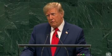 Трамп освободил Россию от санкций по закону Грэма, который сам подписал месяц назад