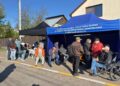Вікна забиті, дахи пошкоджені: в Ірпені продовжують рятувати оселі після обстрілу