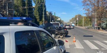 У Києві сталася ДТП: де зараз складно проїхати