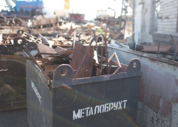 “Сірі” схеми та ризик дефіциту: експорт металобрухту без доходів для України підірве металургію