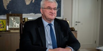 Россию нужно загнать в угол, чтобы были настоящие переговоры: интервью с Андреем Сибигой