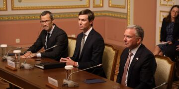 Посланники Трампа полетят в Норвегию на переговоры по Украине, – Reuters